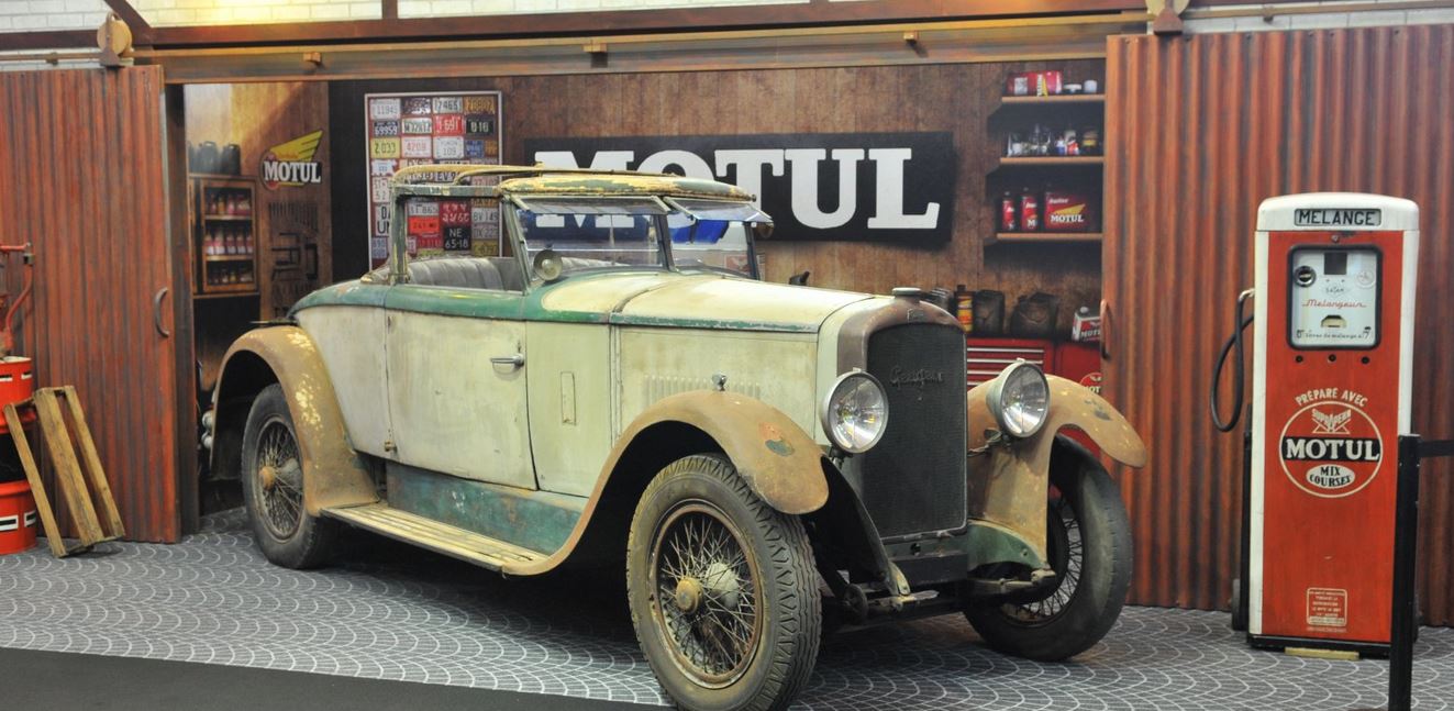 salon retromobile