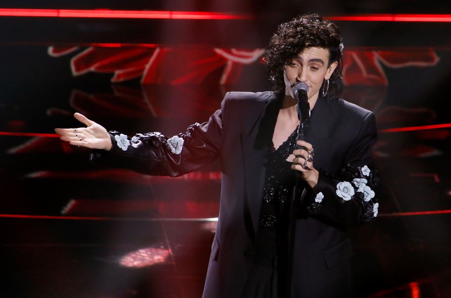 Il testo di Inverno dei fiori, la canzone di Michele Bravi a Sanremo 2022